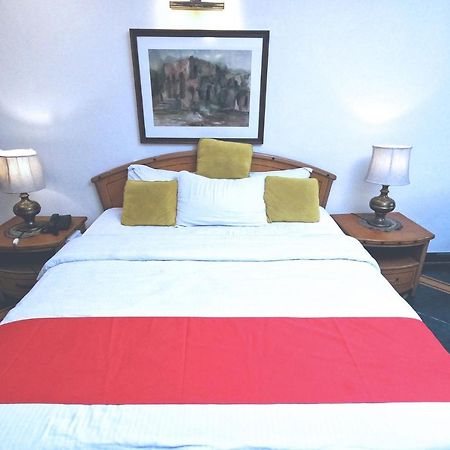 Hotel Fabexpress Kwality Regency Chandīgarh Zewnętrze zdjęcie