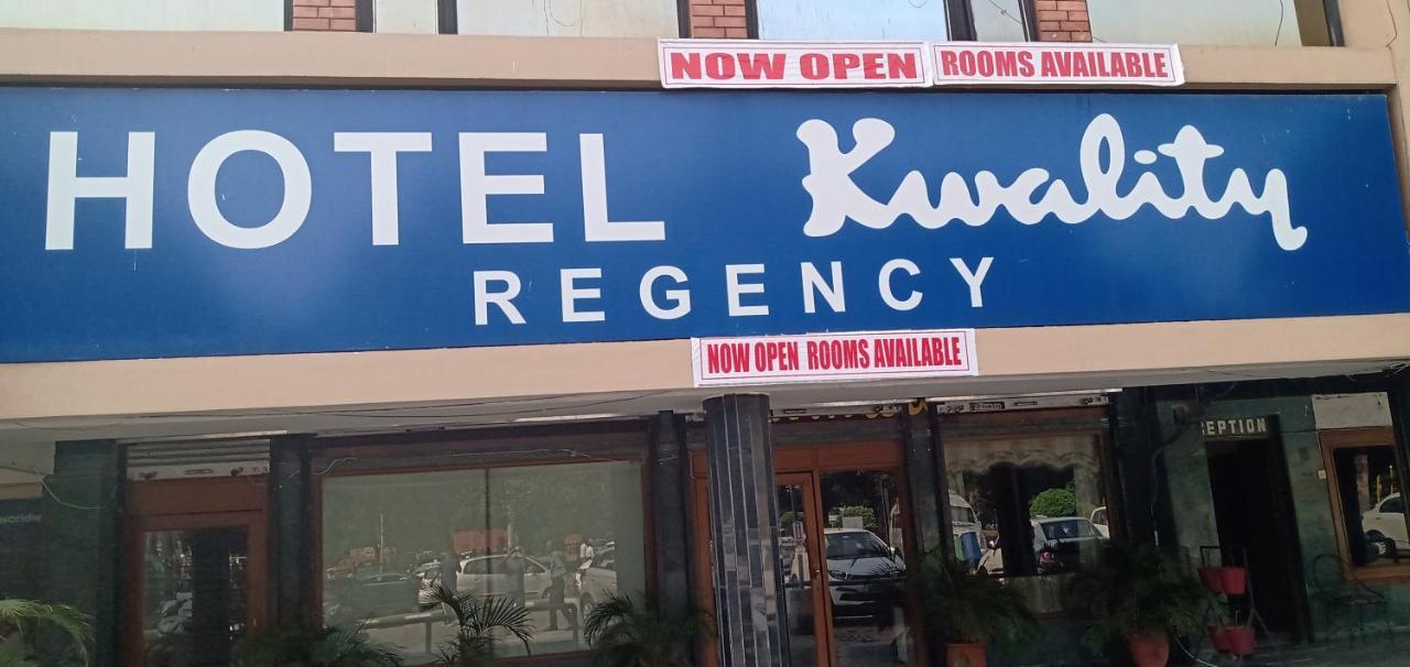 Hotel Fabexpress Kwality Regency Chandīgarh Zewnętrze zdjęcie