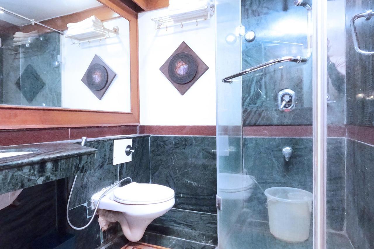 Hotel Fabexpress Kwality Regency Chandīgarh Zewnętrze zdjęcie