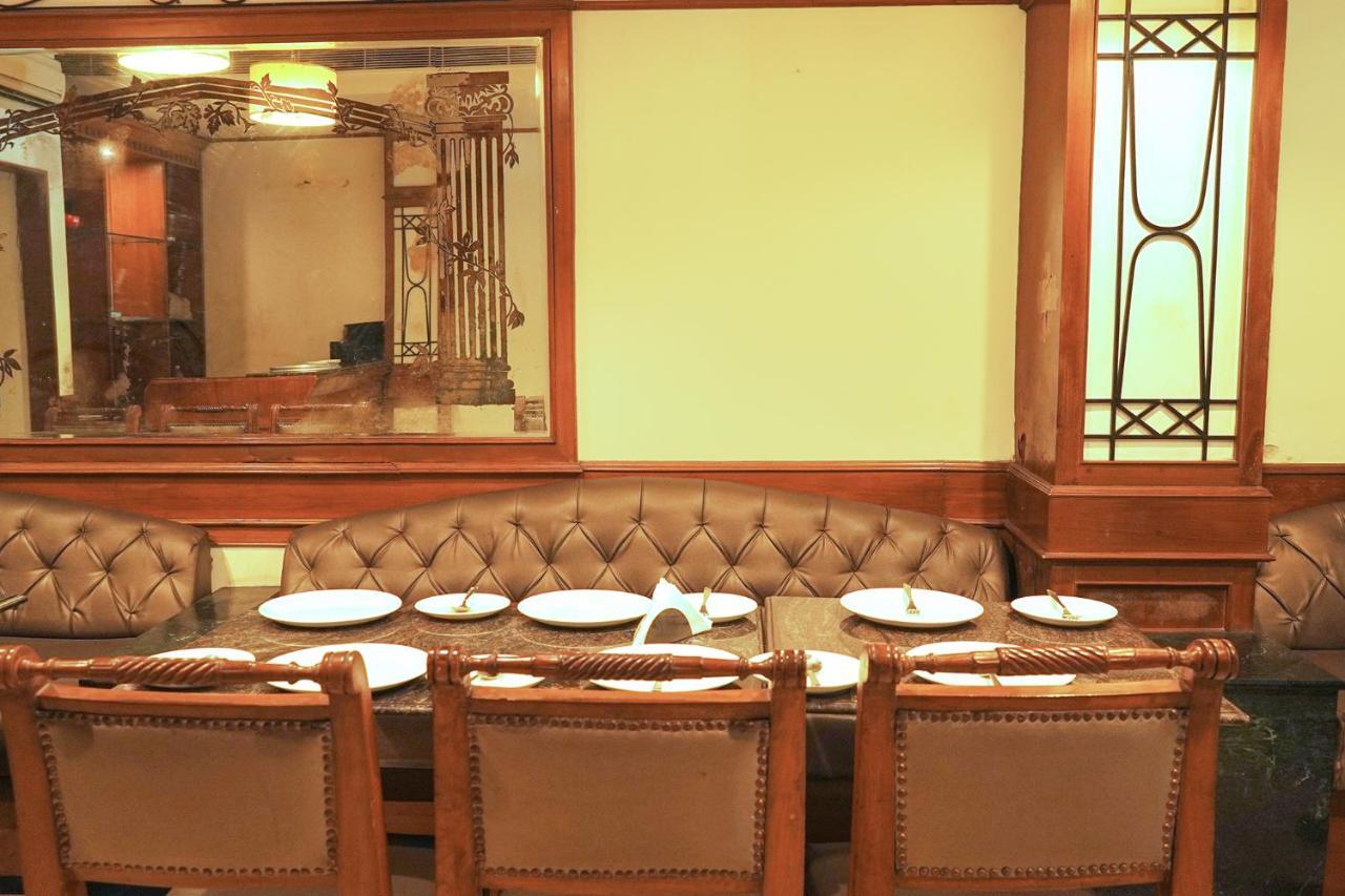 Hotel Fabexpress Kwality Regency Chandīgarh Zewnętrze zdjęcie